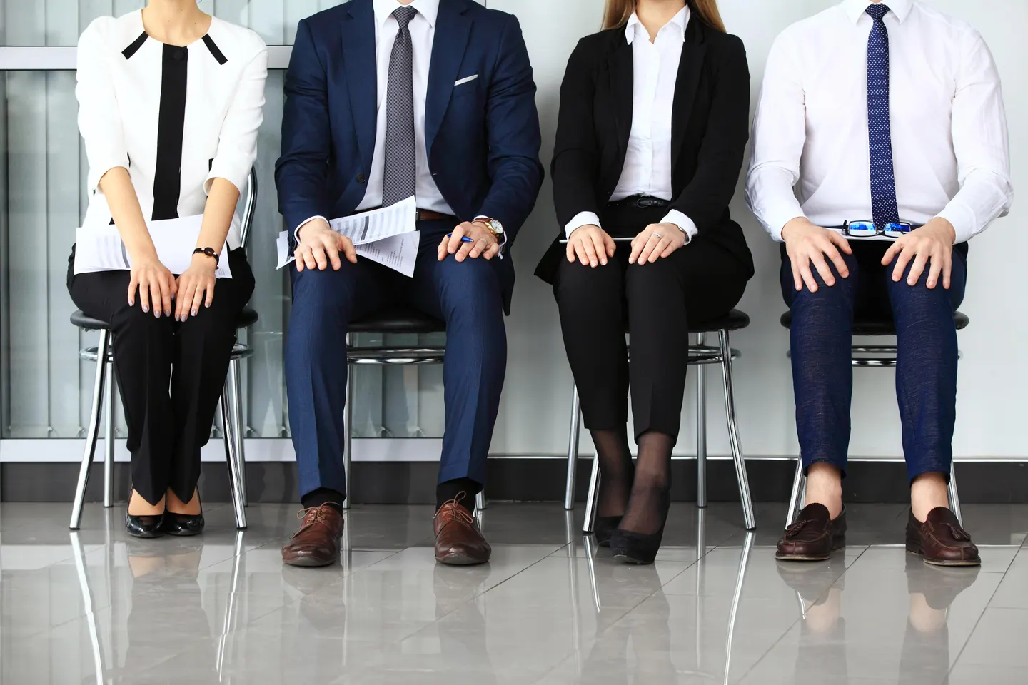 This is how you dress for a job interview, and land an offer