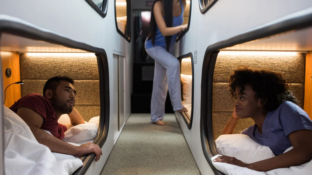 Startup adds beds and Wi-Fi to buses to turn them into ‘moving hotels’