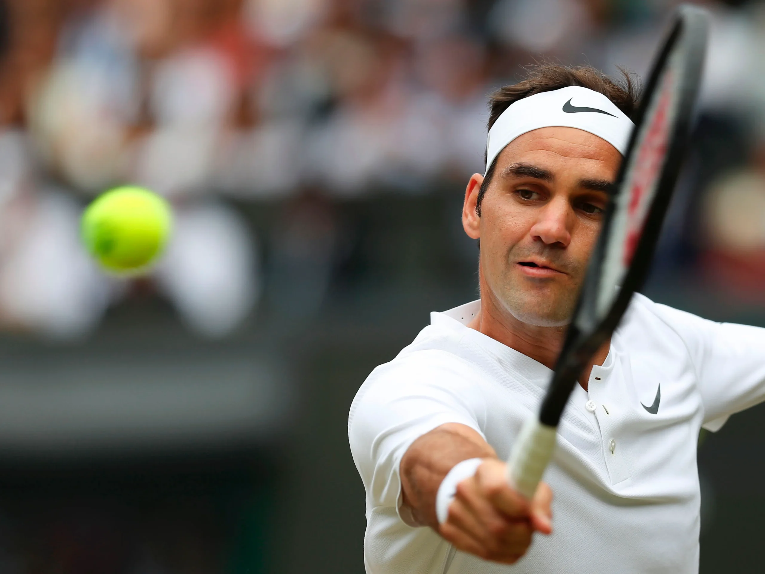 Federer makes history with eighth Wimbledon, 19th major title